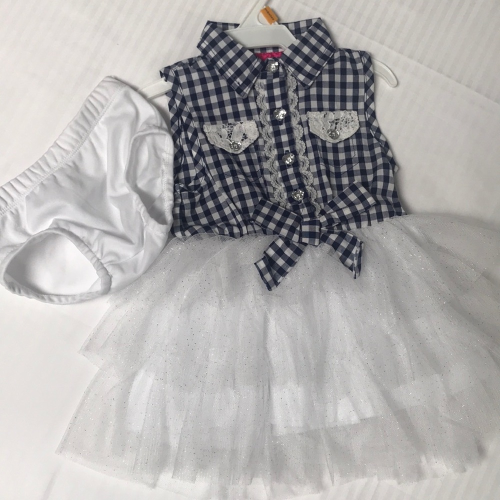 NWOT Super cute baby dress!